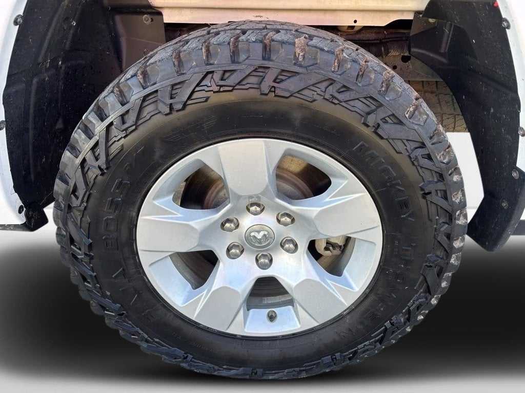 2023 RAM 1500 Tradesman Crew Cab 4x4 5'7' Box