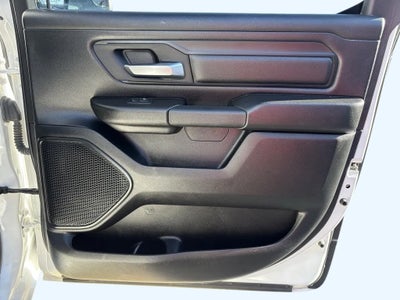 2023 RAM 1500 Tradesman Crew Cab 4x4 5'7' Box