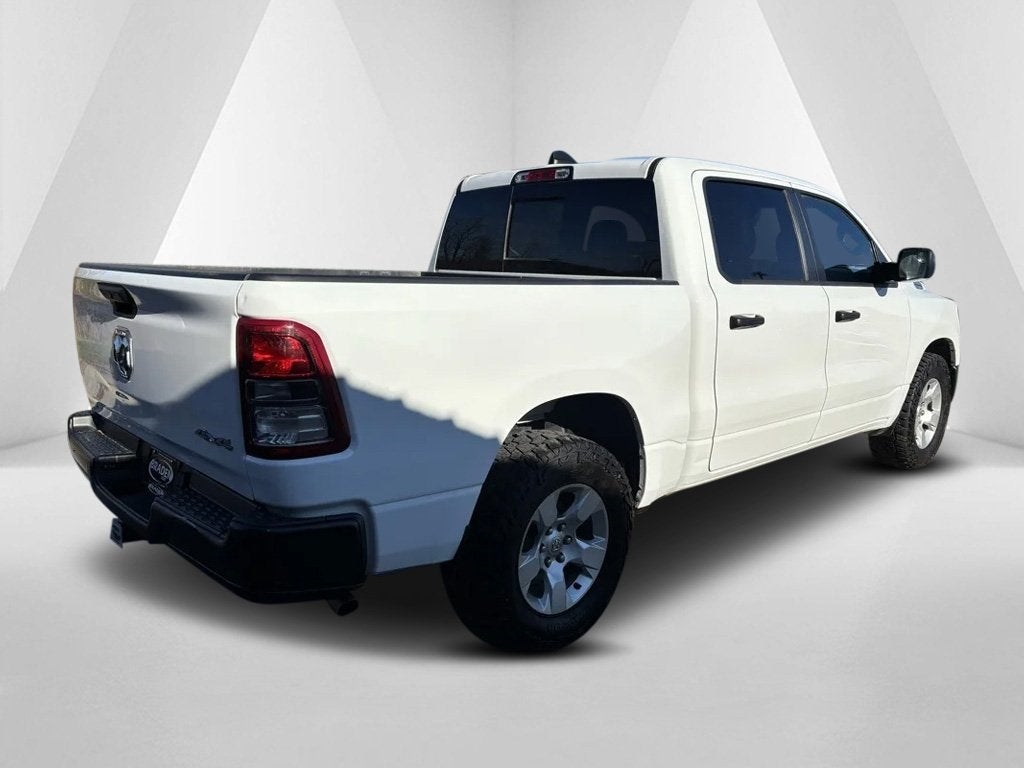 2023 RAM 1500 Tradesman Crew Cab 4x4 5'7' Box
