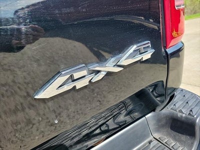 2022 RAM 1500 Laramie Crew Cab 4x4 5'7' Box