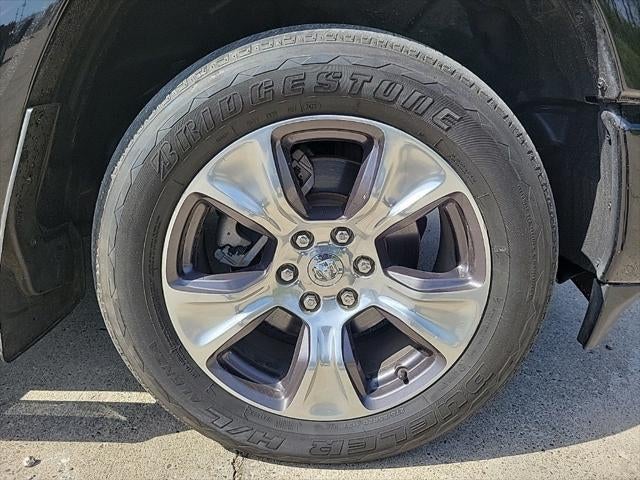 2022 RAM 1500 Laramie Crew Cab 4x4 5'7' Box