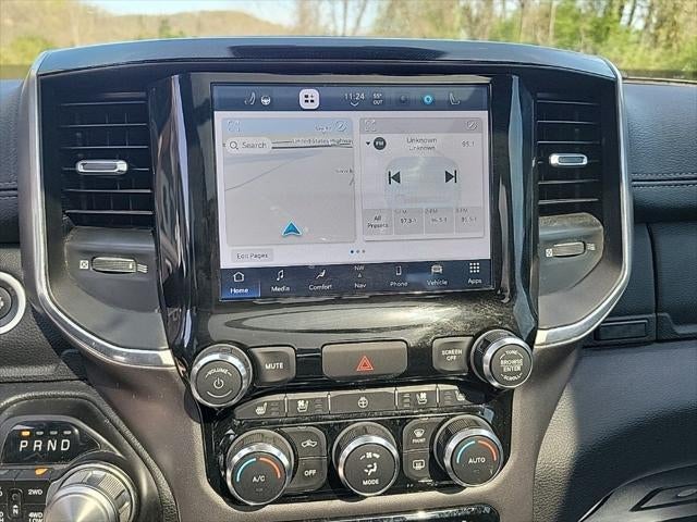 2022 RAM 1500 Laramie Crew Cab 4x4 5'7' Box