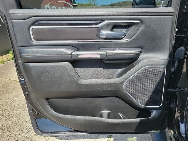 2022 RAM 1500 Laramie Crew Cab 4x4 5'7' Box