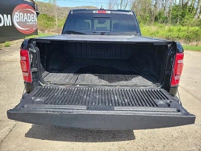 2022 RAM 1500 Laramie Crew Cab 4x4 5'7' Box