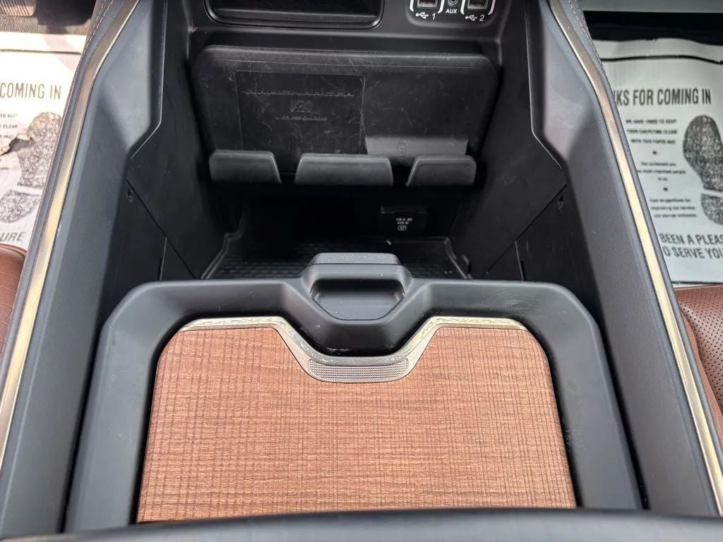 2020 RAM 1500 Laramie Longhorn Crew Cab 4x4 5'7' Box