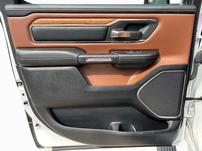 2020 RAM 1500 Laramie Longhorn Crew Cab 4x4 5'7' Box