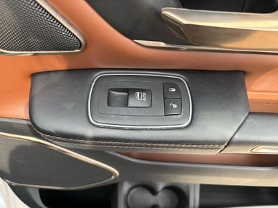 2020 RAM 1500 Laramie Longhorn Crew Cab 4x4 5'7' Box