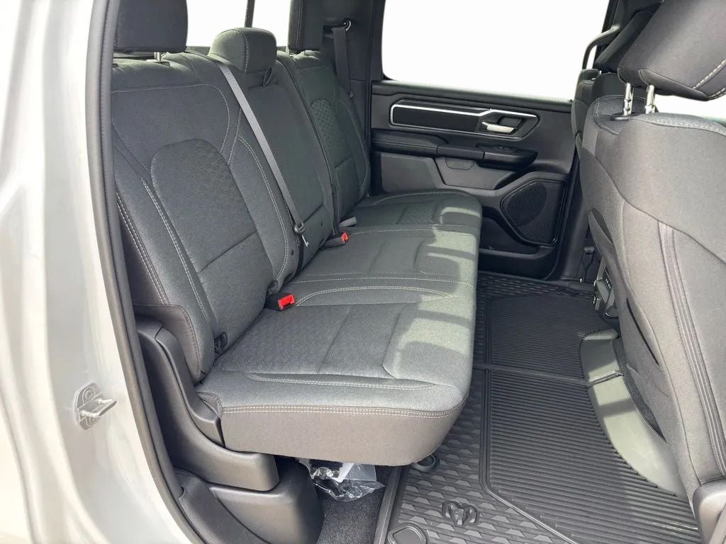 2026 RAM Ram 1500 RAM 1500 BIG HORN CREW CAB 4X4 6'4' BOX