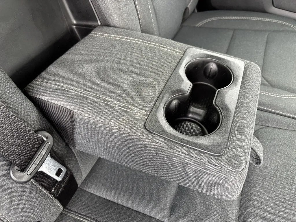 2021 RAM 1500 Big Horn Crew Cab 4x4 6'4' Box