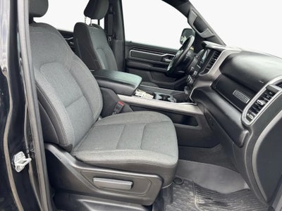 2021 RAM 1500 Big Horn Crew Cab 4x4 6'4' Box