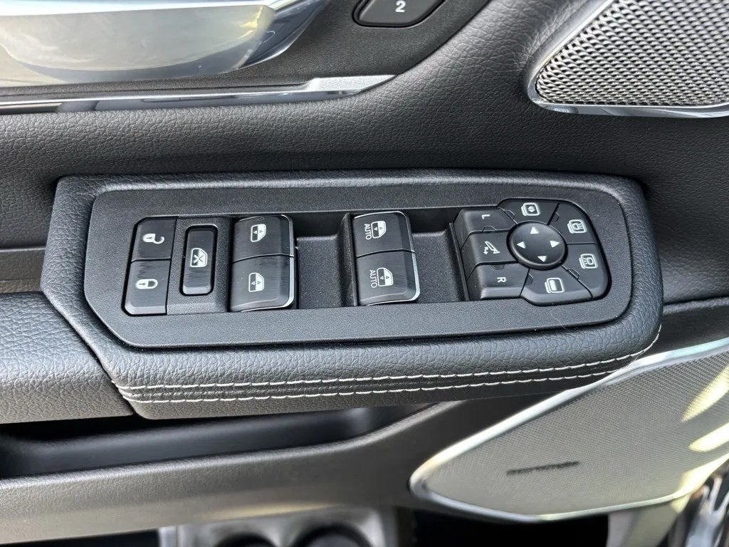 2026 RAM Ram 1500 RAM 1500 LARAMIE CREW CAB 4X4 6'4' BOX