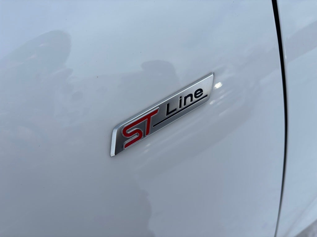 2023 Ford Escape ST-Line Select