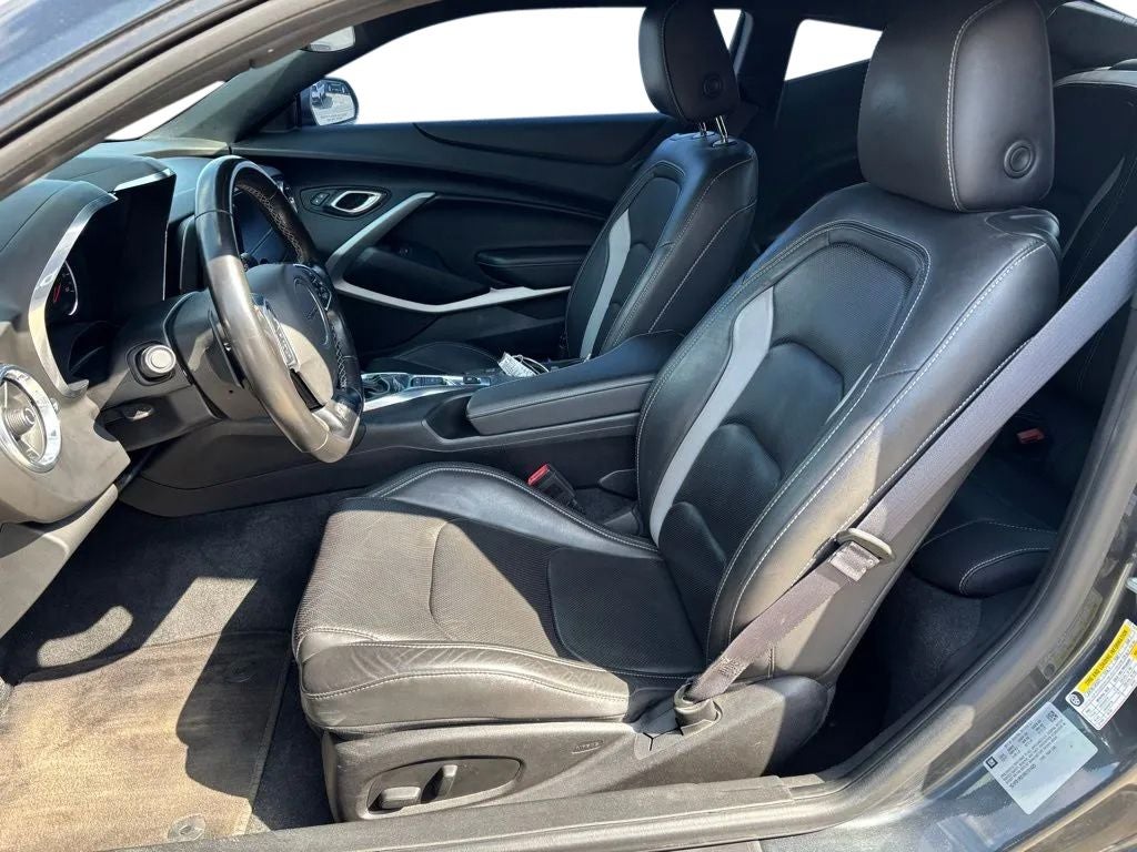 2017 Chevrolet Camaro 2LT