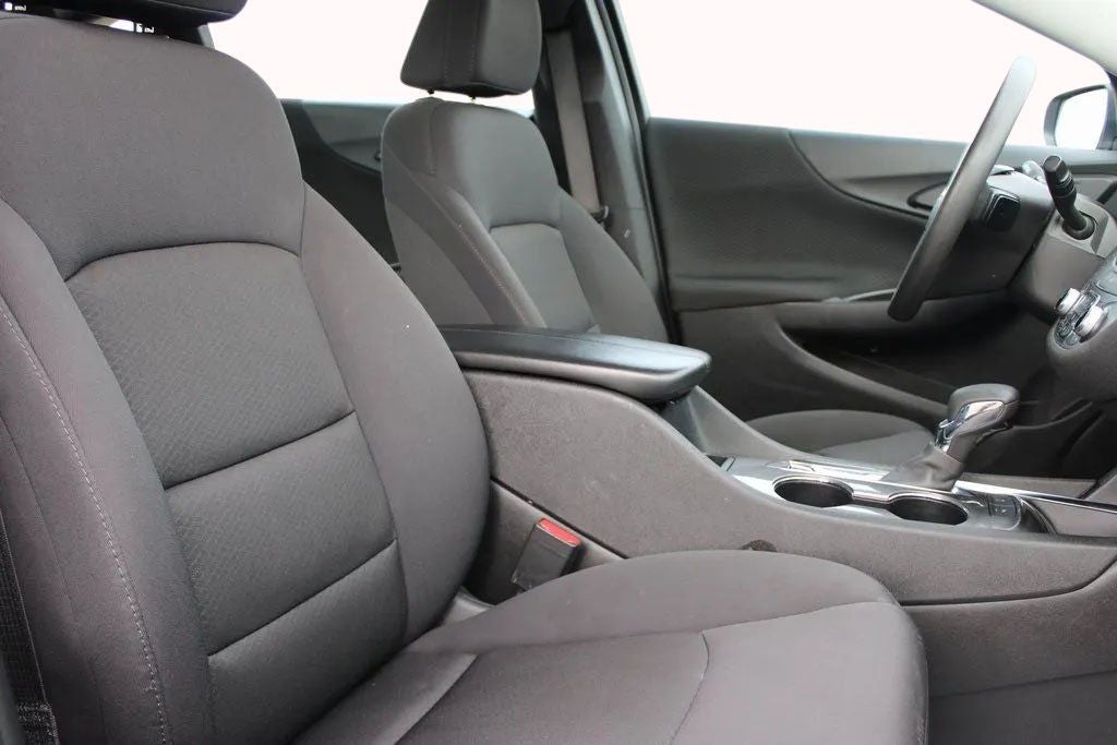 2024 Chevrolet Malibu FWD LS