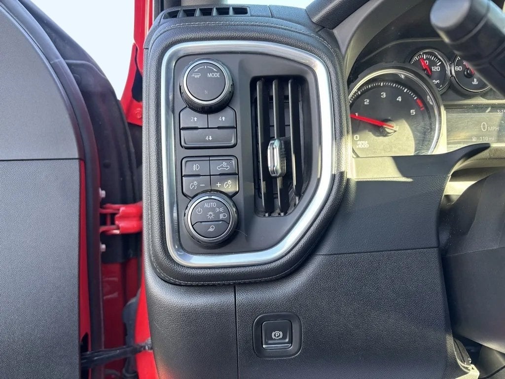 2021 Chevrolet Silverado 2500HD 4WD Crew Cab Long Bed LT