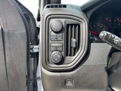 2024 Chevrolet Silverado 1500 4WD Crew Cab Short Bed Custom