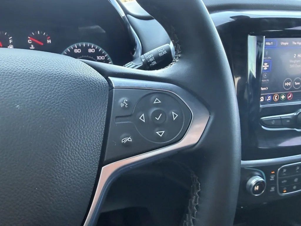 2023 Chevrolet Traverse FWD LT Cloth