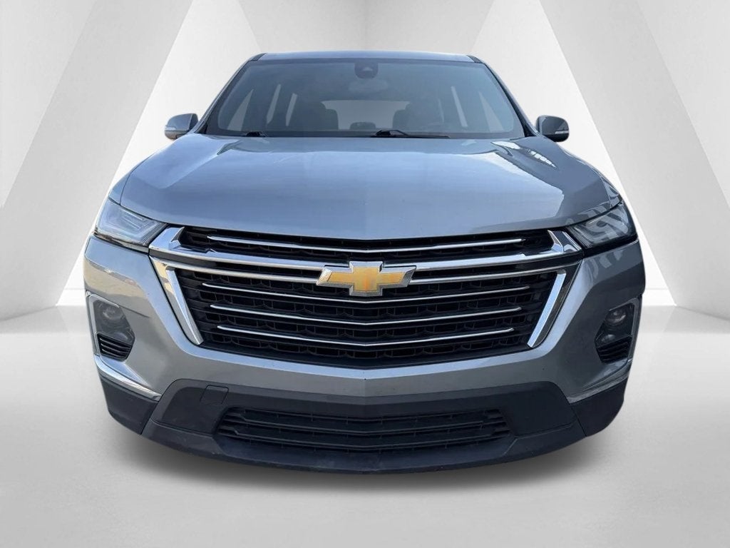 2023 Chevrolet Traverse FWD LT Cloth
