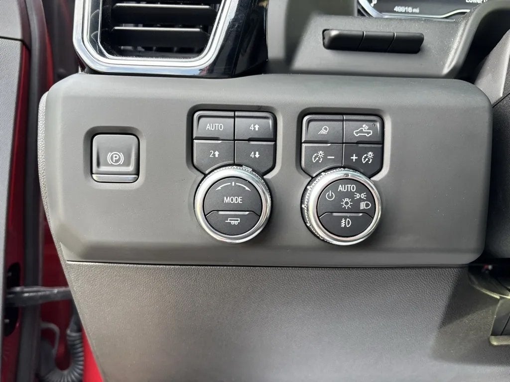 2024 GMC Sierra 3500HD 4WD Crew Cab Standard Bed Denali