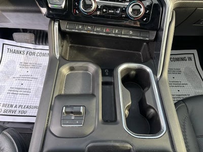 2024 GMC Sierra 3500HD 4WD Crew Cab Standard Bed Denali