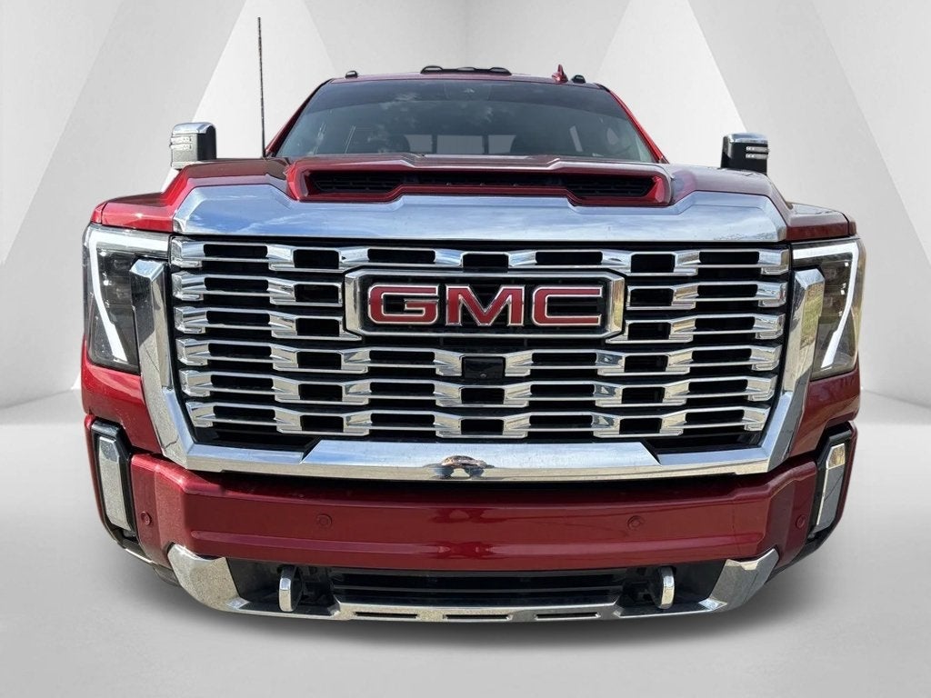 2024 GMC Sierra 3500HD 4WD Crew Cab Standard Bed Denali