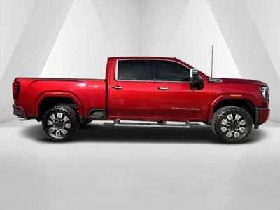 2024 GMC Sierra 3500HD 4WD Crew Cab Standard Bed Denali