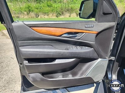 2019 Cadillac Escalade Luxury