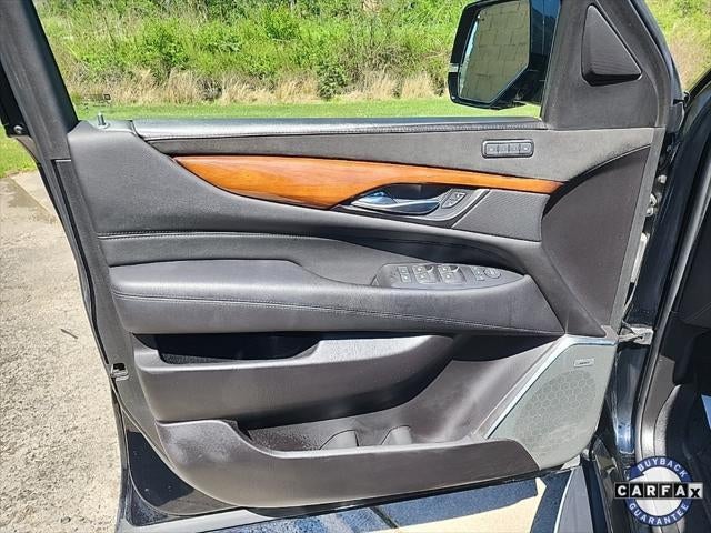 2019 Cadillac Escalade Luxury