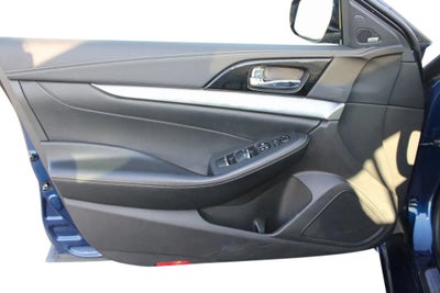 2023 Nissan Maxima SL