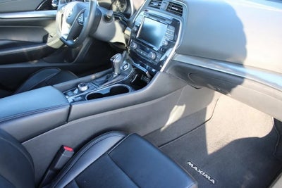 2023 Nissan Maxima SL