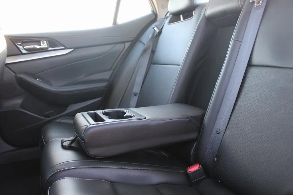 2023 Nissan Maxima SL