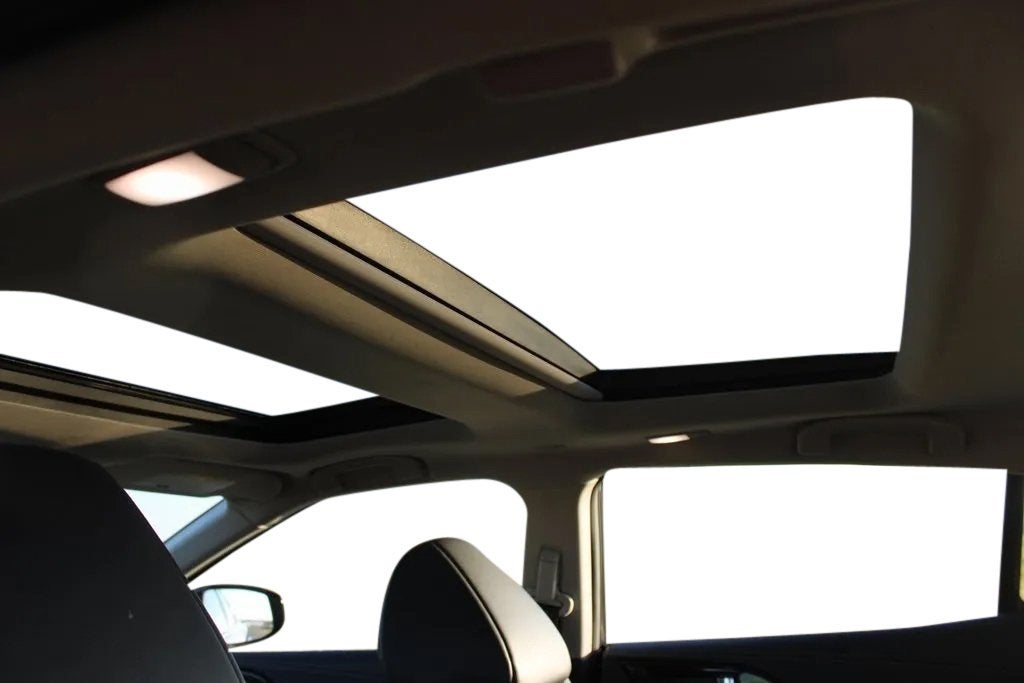 2023 Nissan Maxima SL