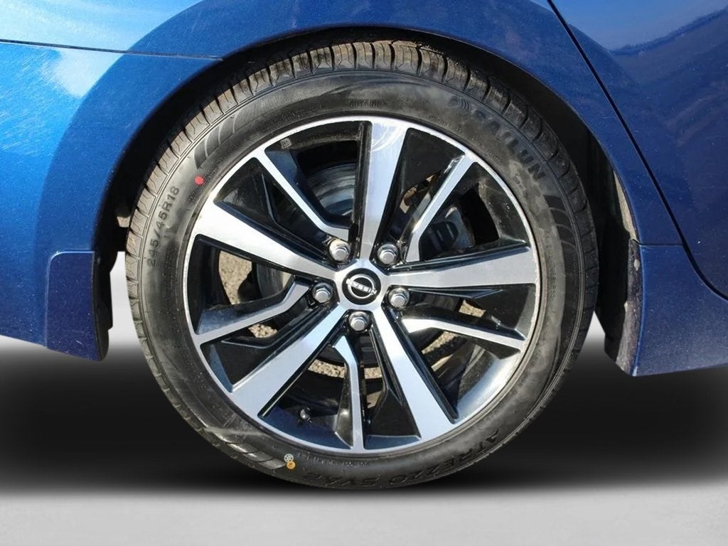 2023 Nissan Maxima SL