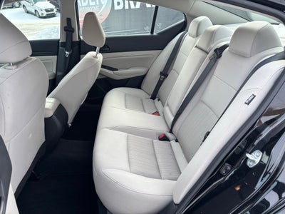 2024 Nissan Altima SV FWD