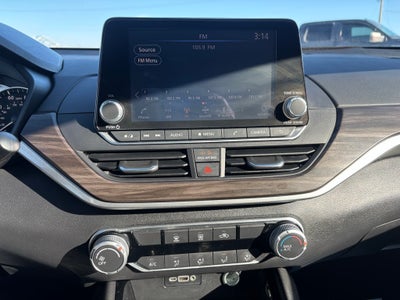 2024 Nissan Altima SV FWD