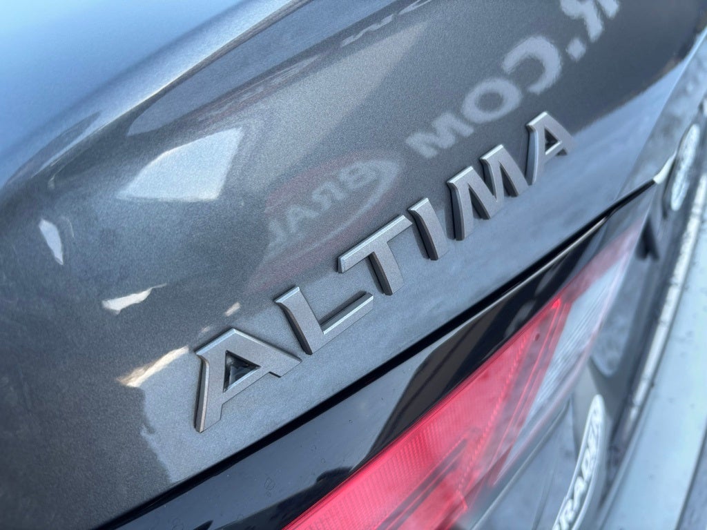 2024 Nissan Altima SV FWD