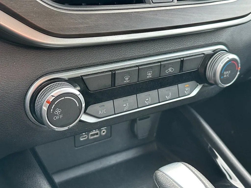 2024 Nissan Altima SV FWD