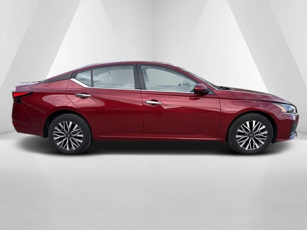 2023 Nissan Altima SV Intelligent AWD