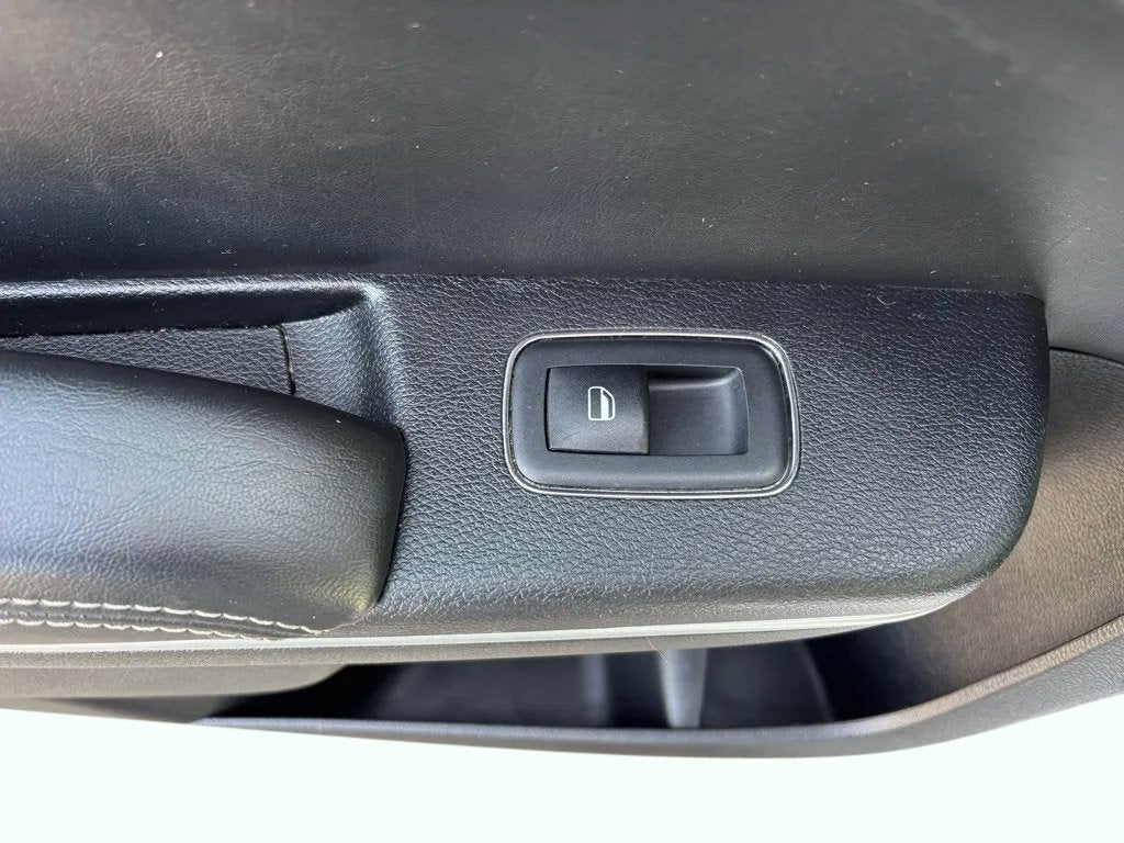 2021 Chrysler 300 300S