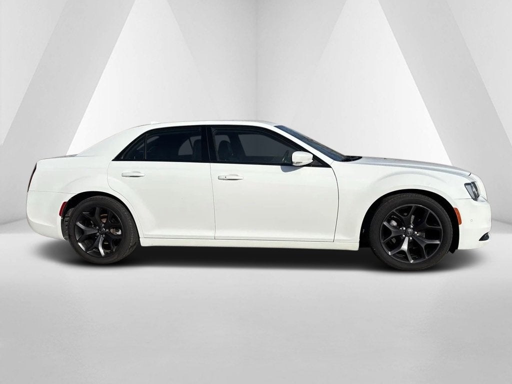 2021 Chrysler 300 300S