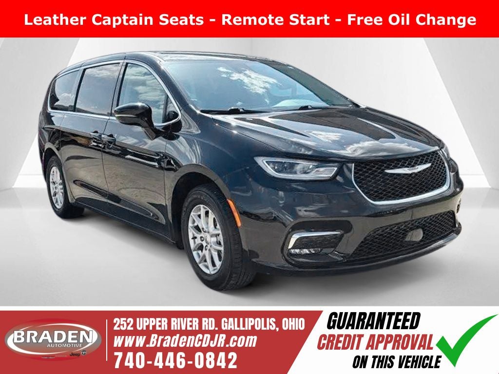 2024 Chrysler Pacifica Touring L