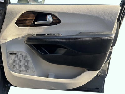 2022 Chrysler Pacifica Limited