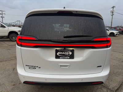 2026 Chrysler Pacifica PACIFICA SELECT AWD