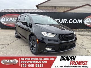 2026 Chrysler Pacifica PACIFICA SELECT AWD