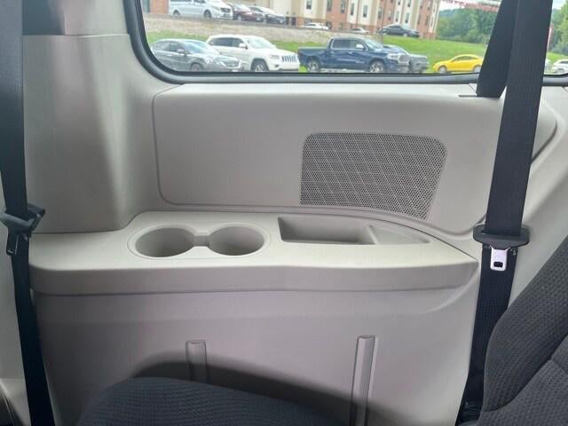 2014 Dodge Grand Caravan SE/SXT