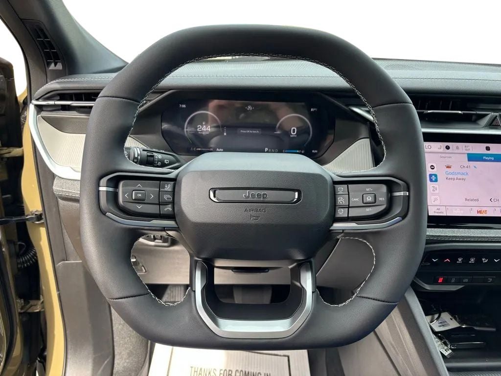 2026 Jeep Cherokee CHEROKEE LAREDO 4X4