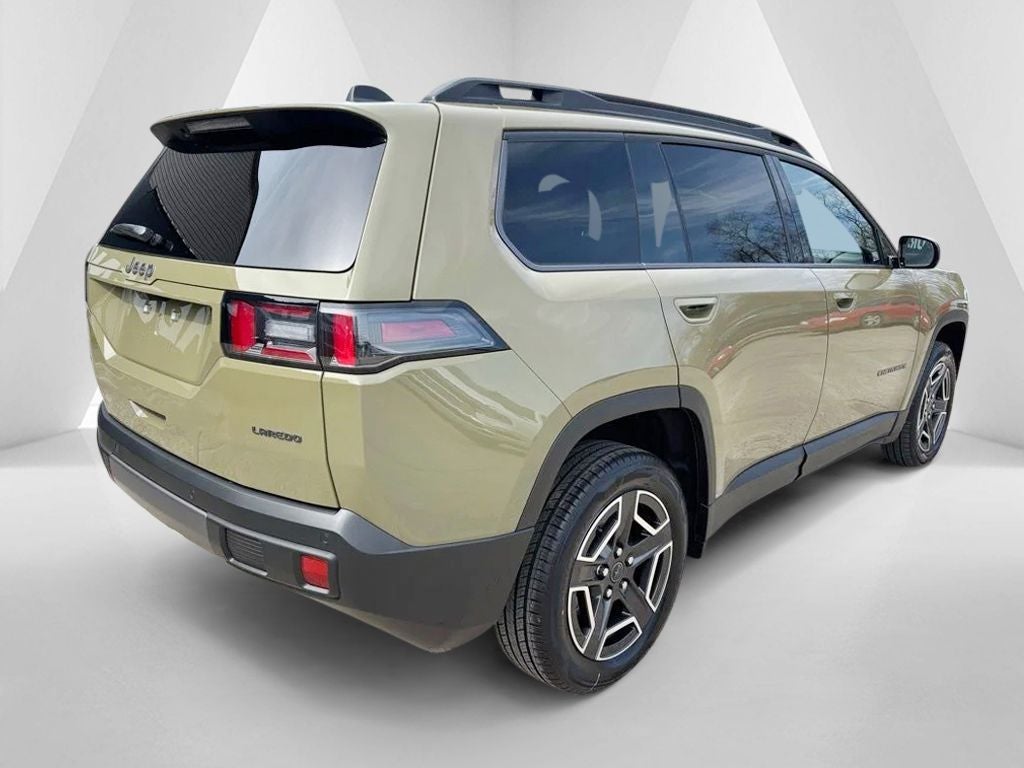 2026 Jeep Cherokee CHEROKEE LAREDO 4X4