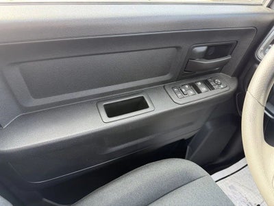 2026 RAM Ram 3500 RAM 3500 TRADESMAN CREW CAB 4X4 6'4' BOX