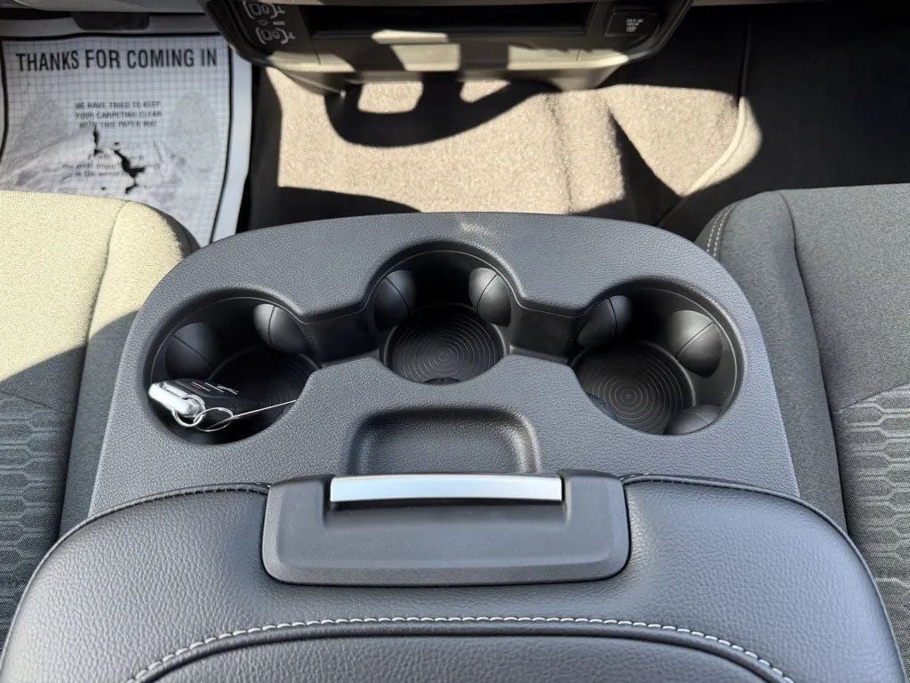 2026 RAM Ram 3500 RAM 3500 TRADESMAN CREW CAB 4X4 6'4' BOX