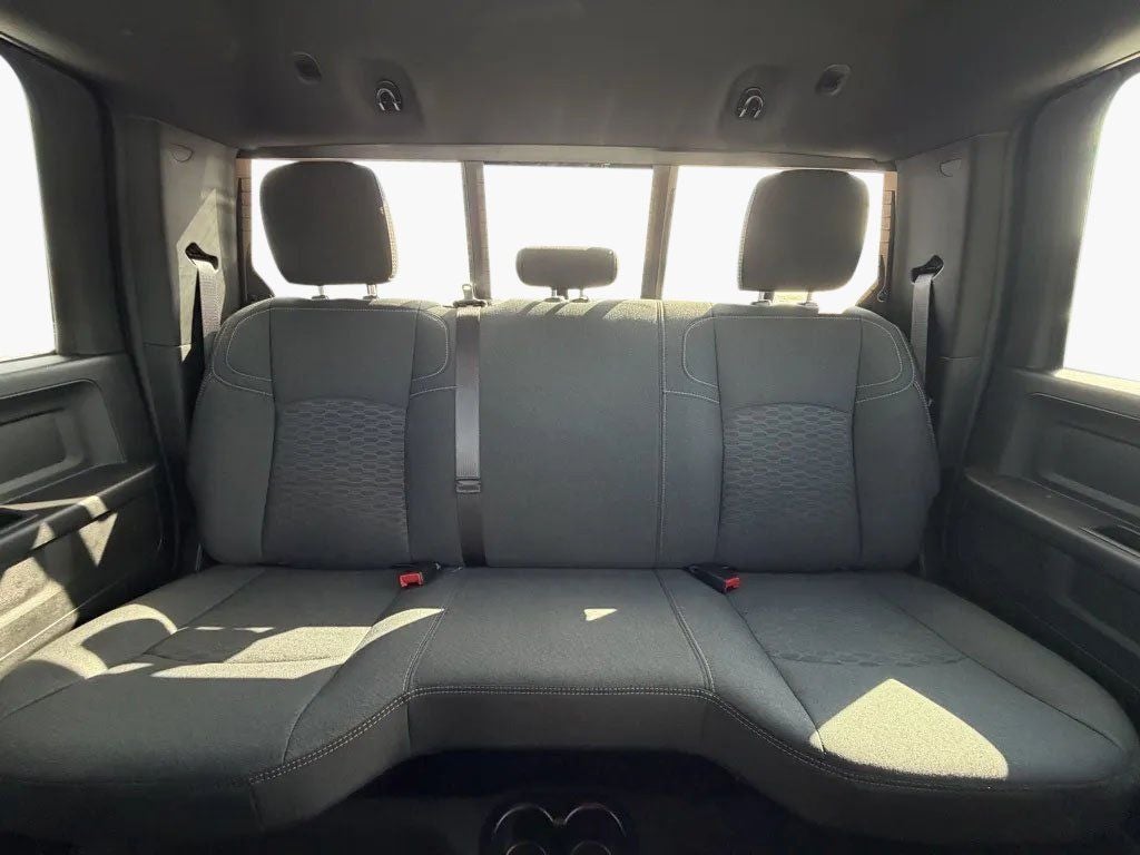 2026 RAM Ram 3500 RAM 3500 TRADESMAN CREW CAB 4X4 6'4' BOX